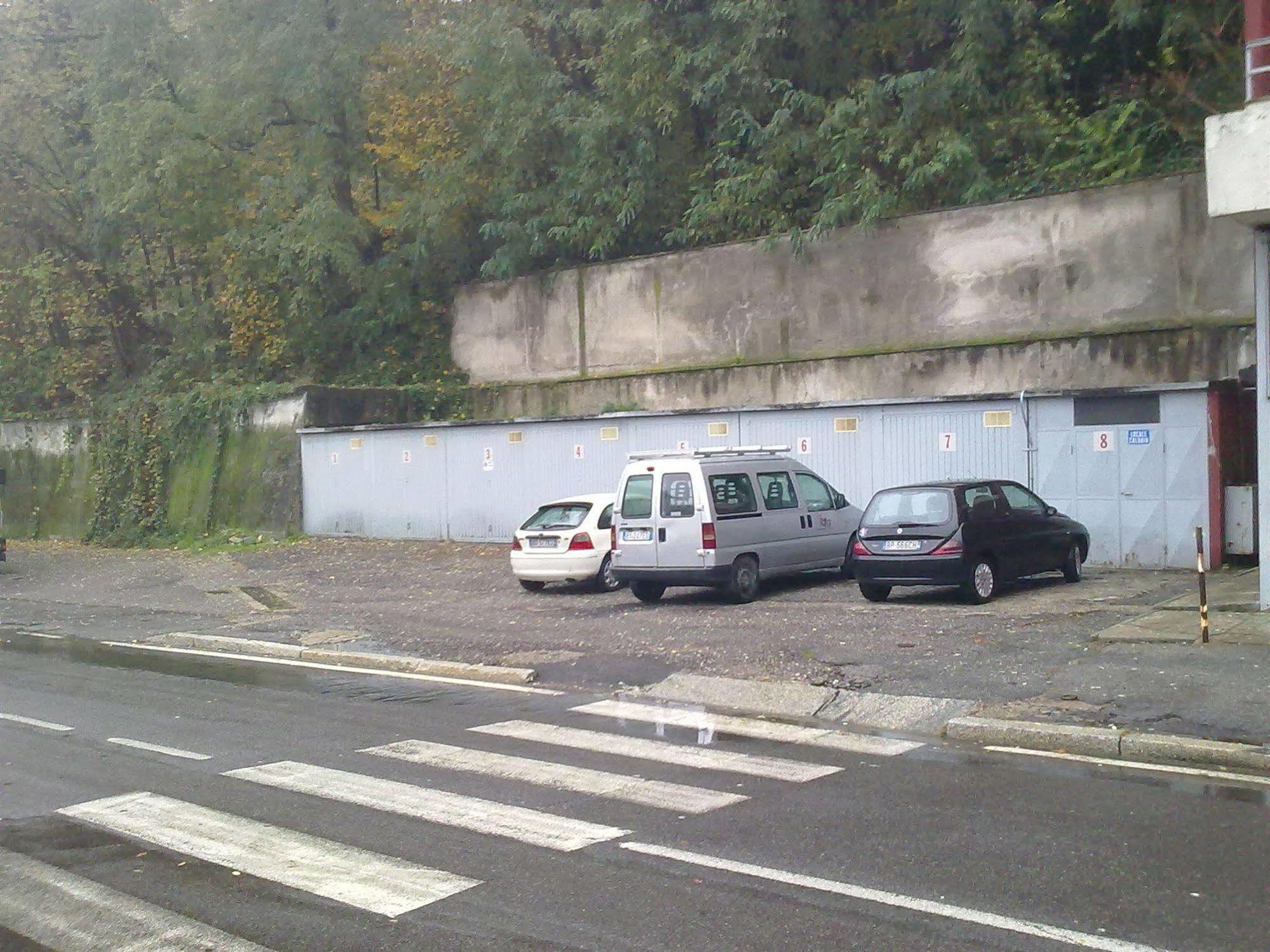 Hotel Lombardia Seveso Exterior foto